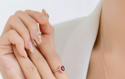 這屆年輕女孩愛(ài)上買(mǎi)寶石，火蝠助力新銳珠寶商家月銷超50w+